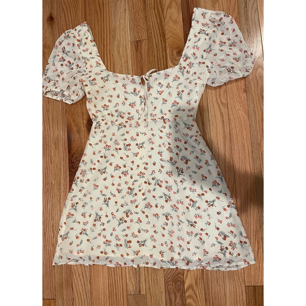 Showpo white floral mini dress size 4